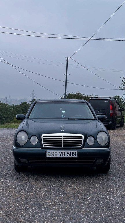 Mercedes E 230, 2.3 L, 1996 il, 465 000 km — 7 900 ₼ · Qusar · Avtomobillər Mercedes E 230, 2.3 L, 1996 il, 465 000 km — Qusar