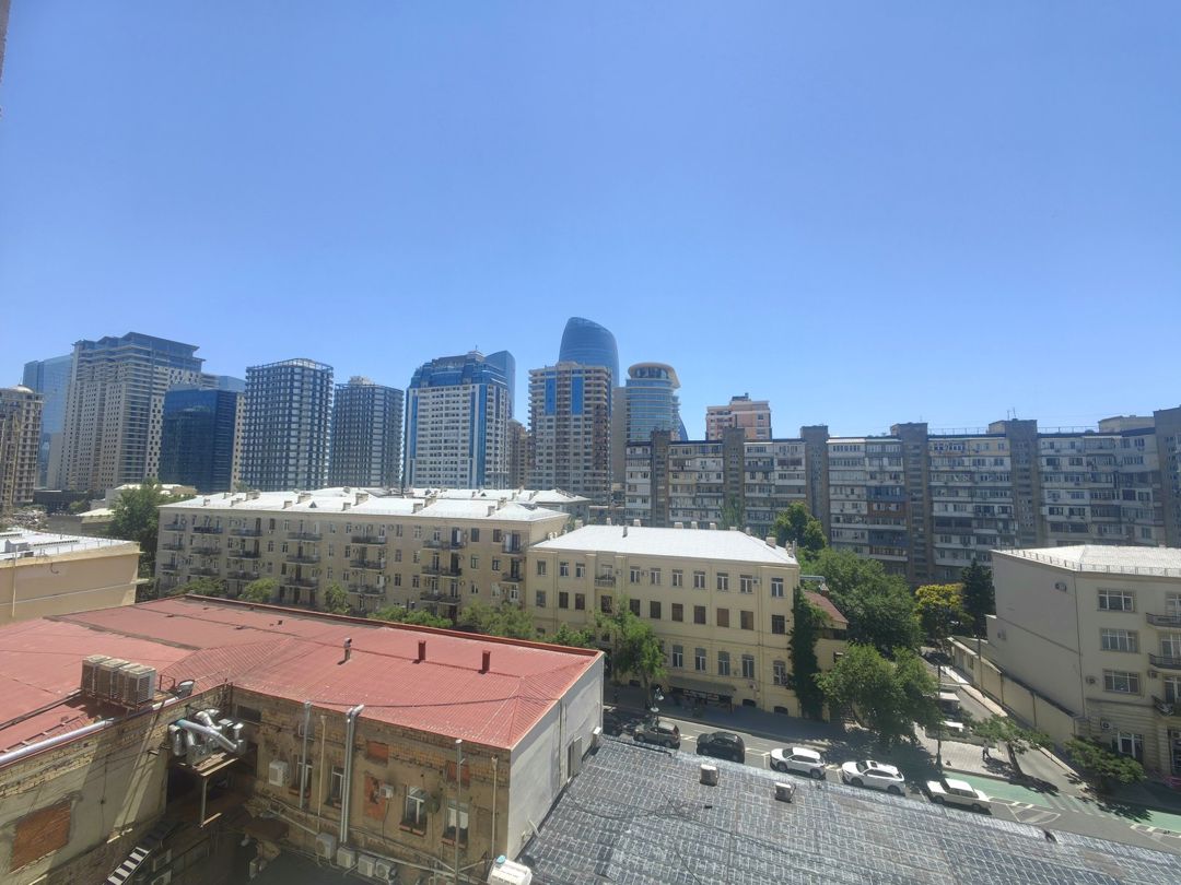 Satılır 4 otaqlı yeni tikili 285 m² — Mənzil, Bakı (8)