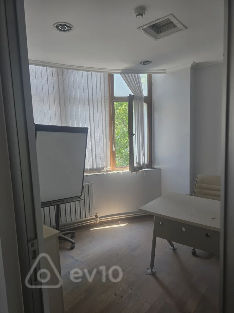 Obyekt, 676 m², Süleyman Rüstəm küc — Əmlak, Bakı (4)