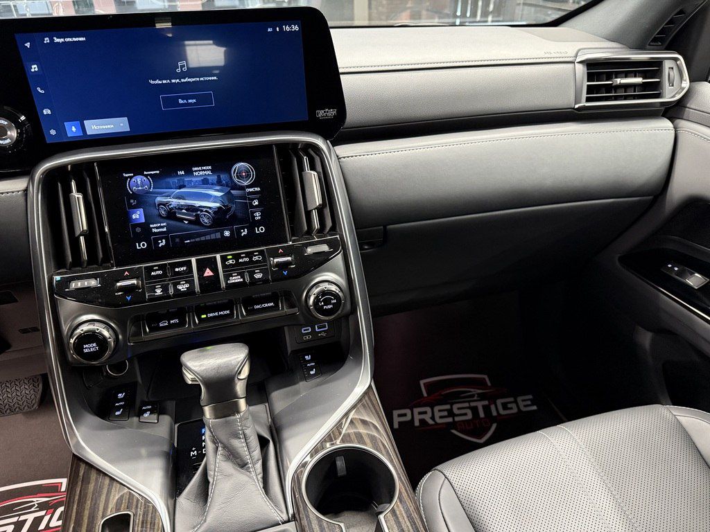 Lexus LX 500d, 3.3 L, 2023 il, 40 000 km — Avtomobillər, Bakı (12)