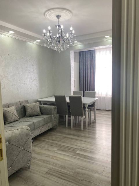 Satılır 2 otaqlı köhnə tikili 55 m² — Bakı