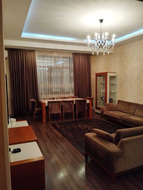 İcarəyə verilir 3 otaqlı yeni tikili 120 m² — Bakı