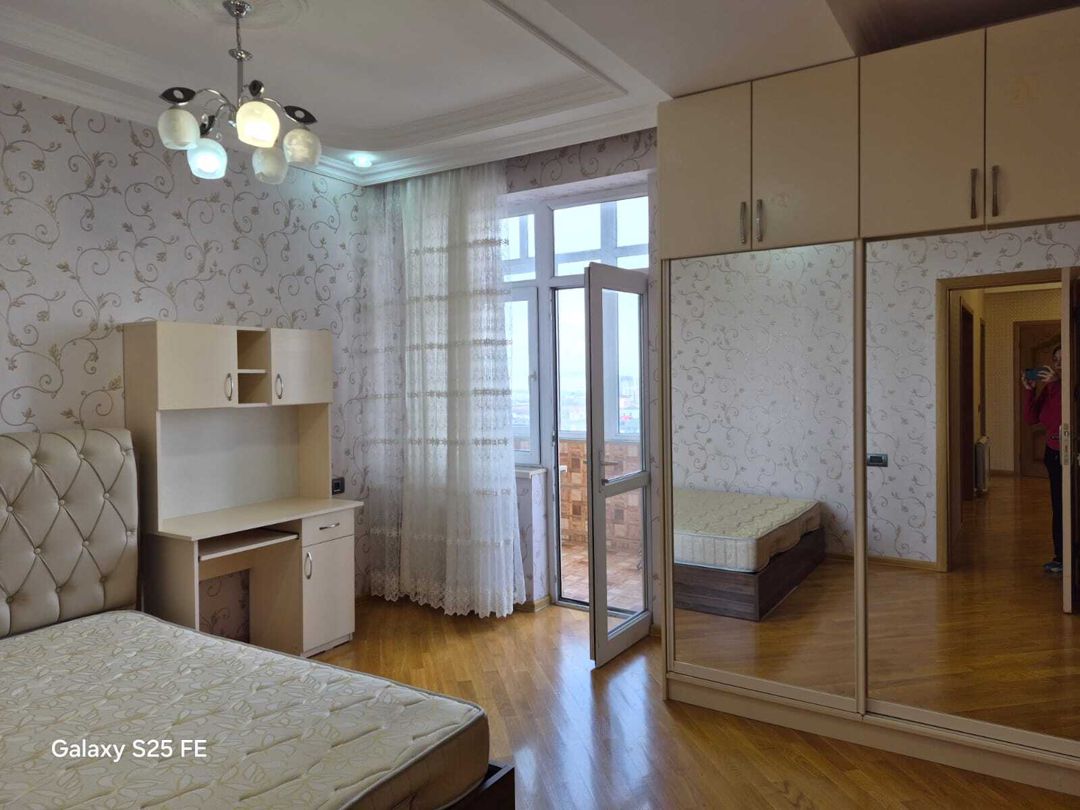 İcarəyə verilir 4 otaqlı yeni tikili 153 m² — Mənzil, Bakı (11)