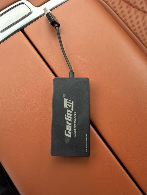 Carlinkit CP200-CCPA simsiz CarPlay/Android Auto adapteri - Model — Bakı