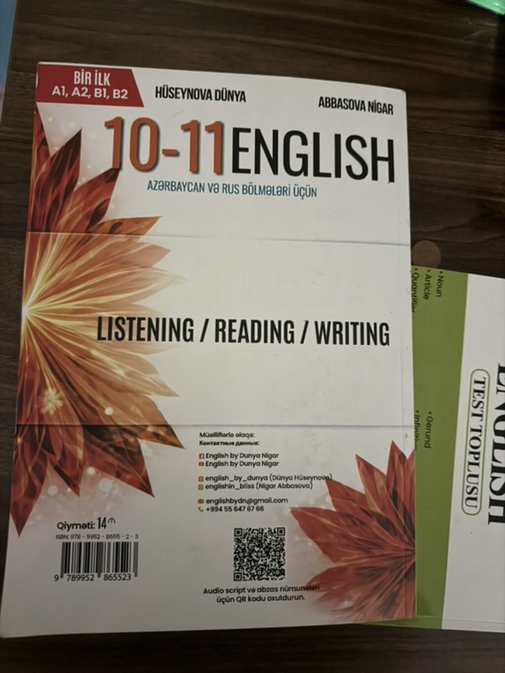 2 si birlikdə: 10 azn + 10 azn Məhsul: 10–11 English — Kitablar, Bakı (4)