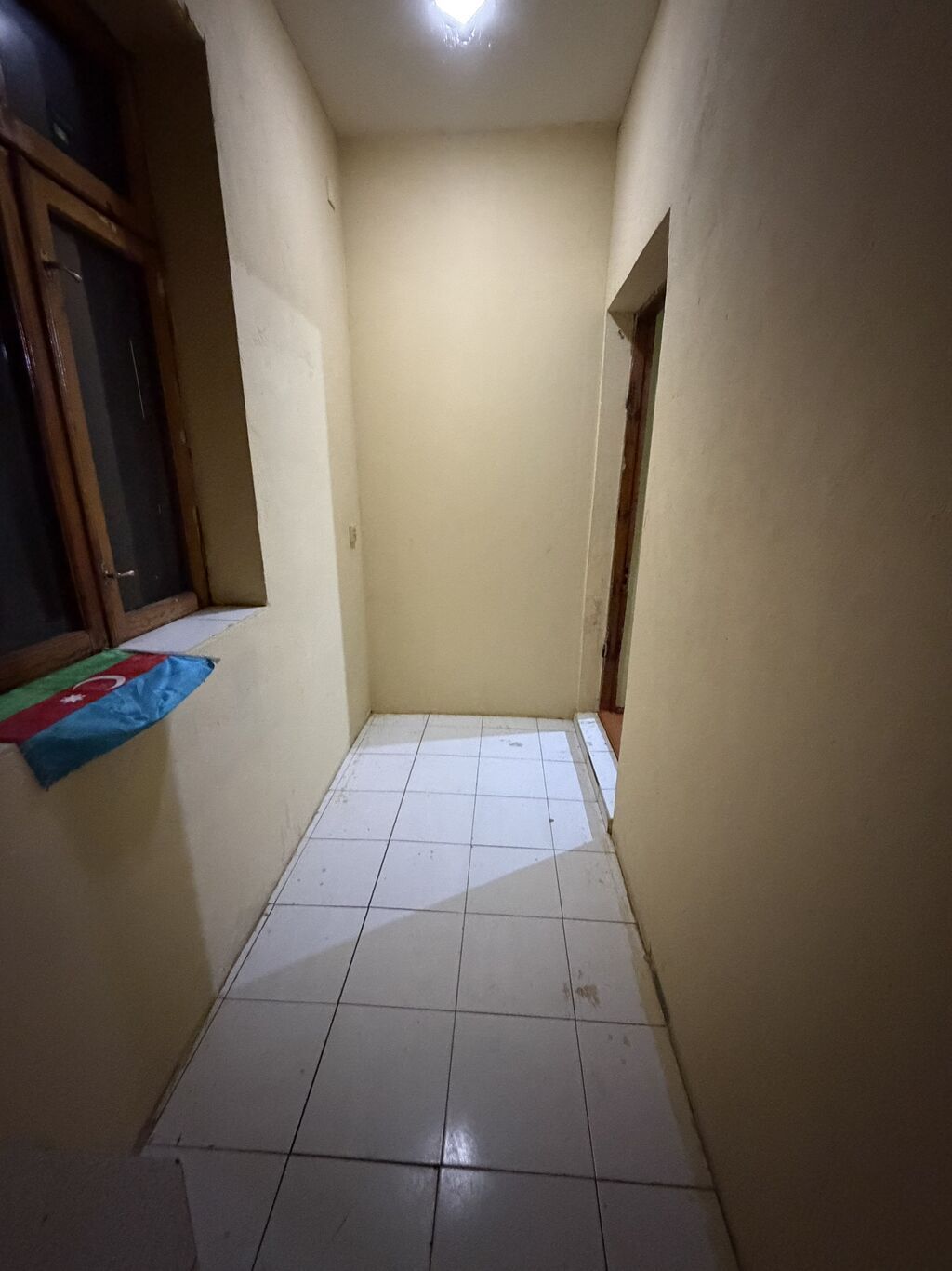 Kirayə ev 2 otaqlı. Komsamol dairəsində yerləşir. Xəritədə göstərilib — Mənzil, Digah (5)