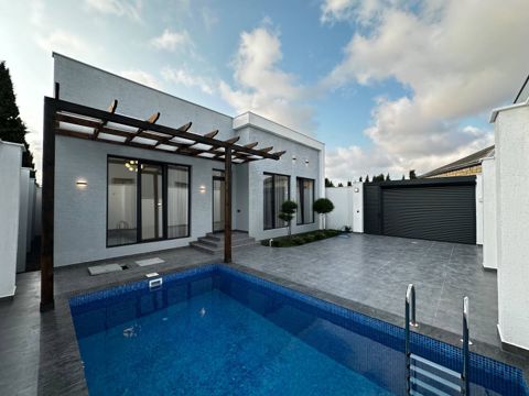 Satılır 4 otaqlı həyət evi/bağ evi 150 m² — Bakı