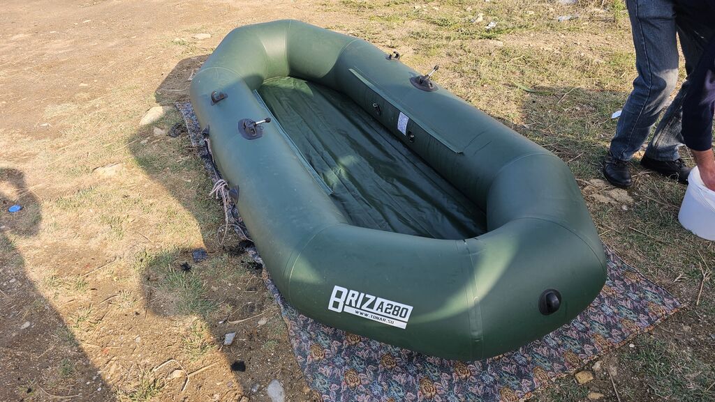 İki nəfərlik hava ilə doldurulan qayıq.Təzə alınıb 3 dəfə suya — Camping, ovçuluq və balıqçılıq, Bakı (2)