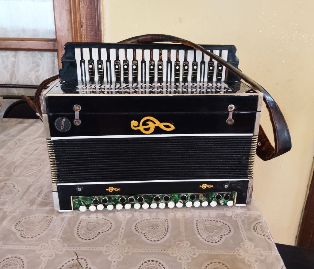 Qarmon zakaz toy üçündür 6 planka solu bayan icinden qosa mikrafon — Şəxsi əşyalar, Bakı (2)