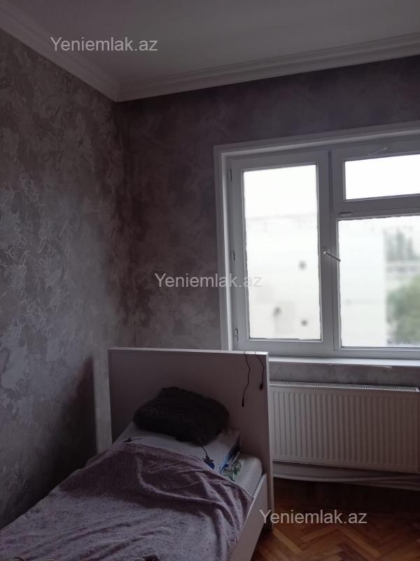 Satılır 3 otaqlı Bina evi menzil (Köhnə tikili), 70 m², 13-cü mikrorayon — Mənzil, Sumqayıt (7)