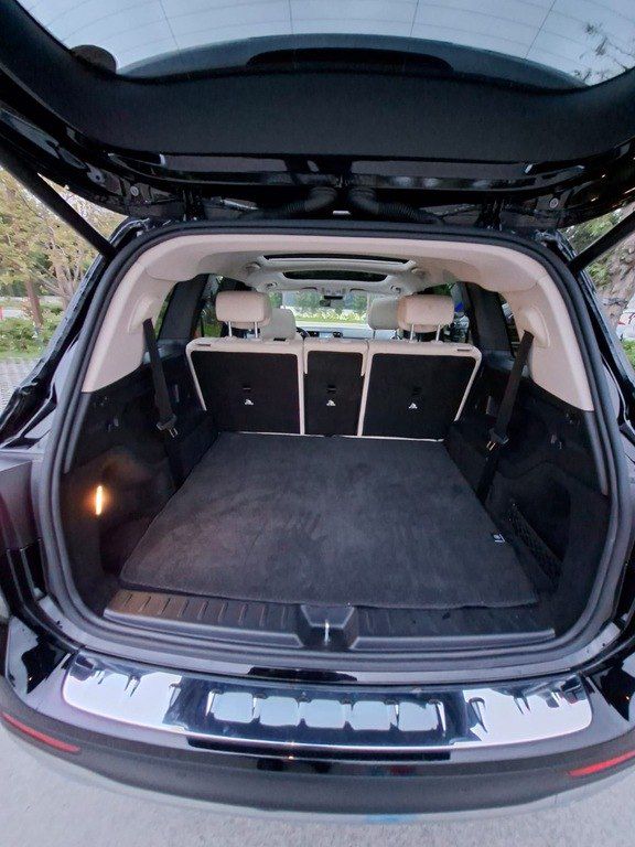 Mercedes GLB 250 4MATIC, 2.0 L, 2024 il, 63 000 km — Avtomobillər, Bakı (4)