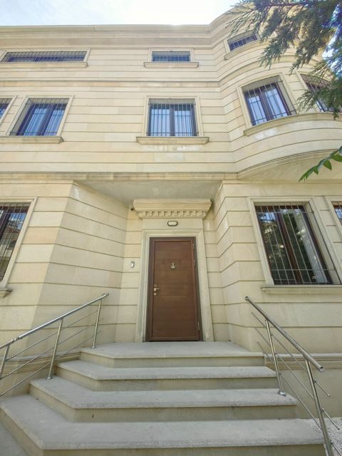İcarəyə verilir obyekt 600 m² — 9 500 ₼ · Bakı · Əmlak İcarəyə verilir obyekt 600 m² — Bakı