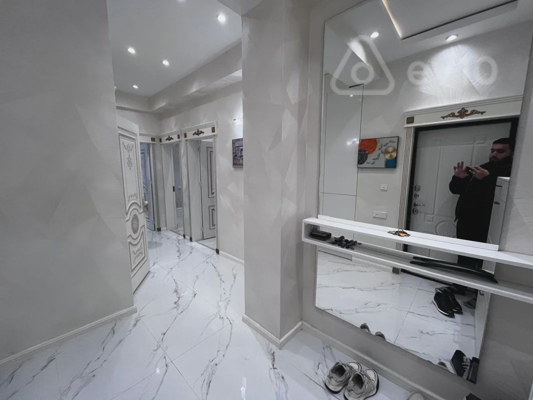For sale: 2-room apartment (new building), 60 m² — Mənzil, Bakı (8)