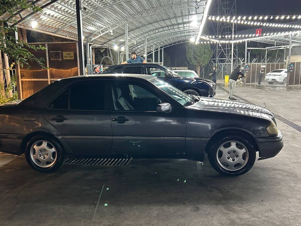 Mercedes C 180, 1.8 L, 1995 il, 250 000 km 99-MB-715 — Avtomobillər, Gəncə (4)