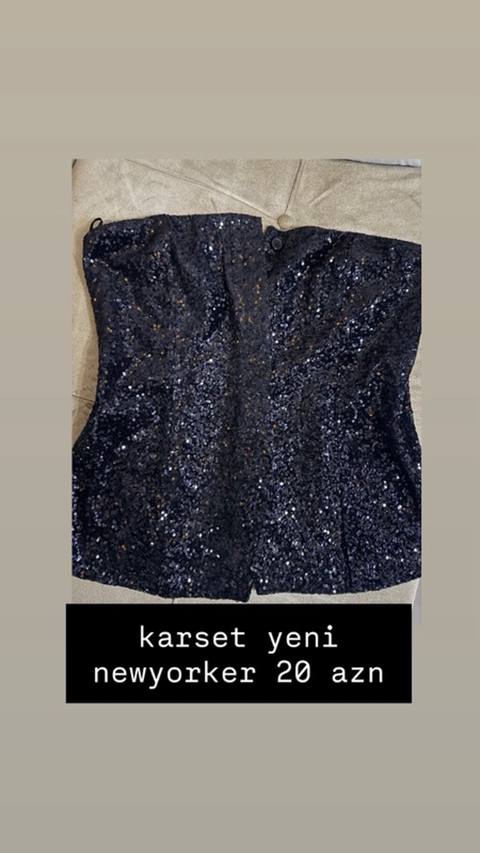 Brend: New Yorker Məhsul: Qara parıltılı korset/top Təsvir: - Tam — 20 ₼ · Xırdalan · Qadın paltarı Brend: New Yorker Məhsul: Qara parıltılı korset/top Təsvir: - Tam — Xırdalan