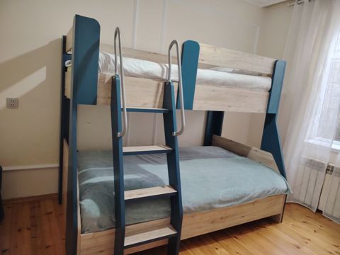 Oğlan və qız üçün, İşlənmiş, Çarpayı, Matras ilə, Siyirməsiz, Laminat — 670 ₼ · Bakı · Yataqlar Oğlan və qız üçün, İşlənmiş, Çarpayı, Matras ilə, Siyirməsiz, Laminat — Bakı