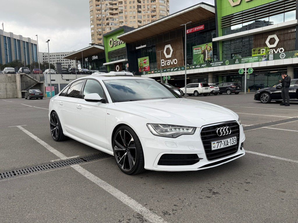 Audi A6, 2.8 L, 2014 il, 215 000 km 77-XA-133 — Avtomobillər, Bakı