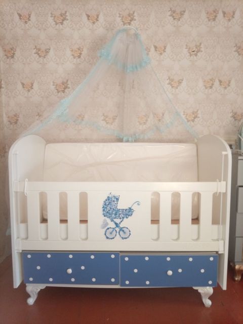 Oğlan üçün, Yeni, Dördbucaq, Beşik, Dəst ilə, Matras ilə, Yellənmə mexanizmsiz — 90 ₼ · Bakı · Bəşikləri Oğlan üçün, Yeni, Dördbucaq, Beşik, Dəst ilə, Matras ilə, Yellənmə mexanizmsiz — Bakı