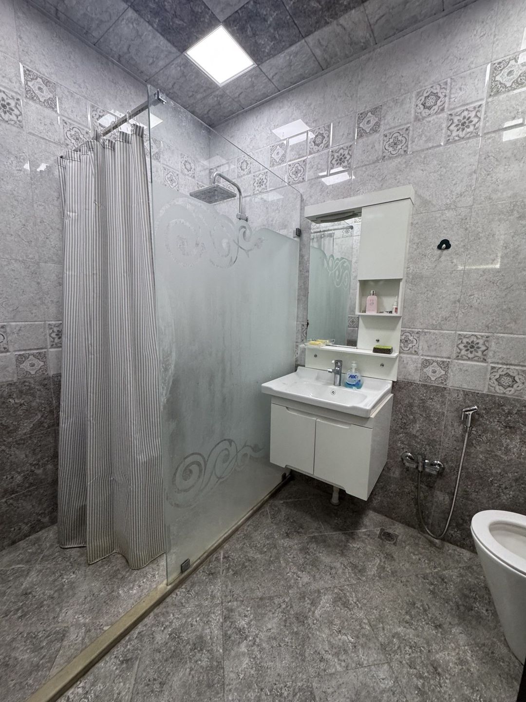 İcarəyə verilir 2 otaqlı yeni tikili 105 m² — Mənzil, Bakı (10)
