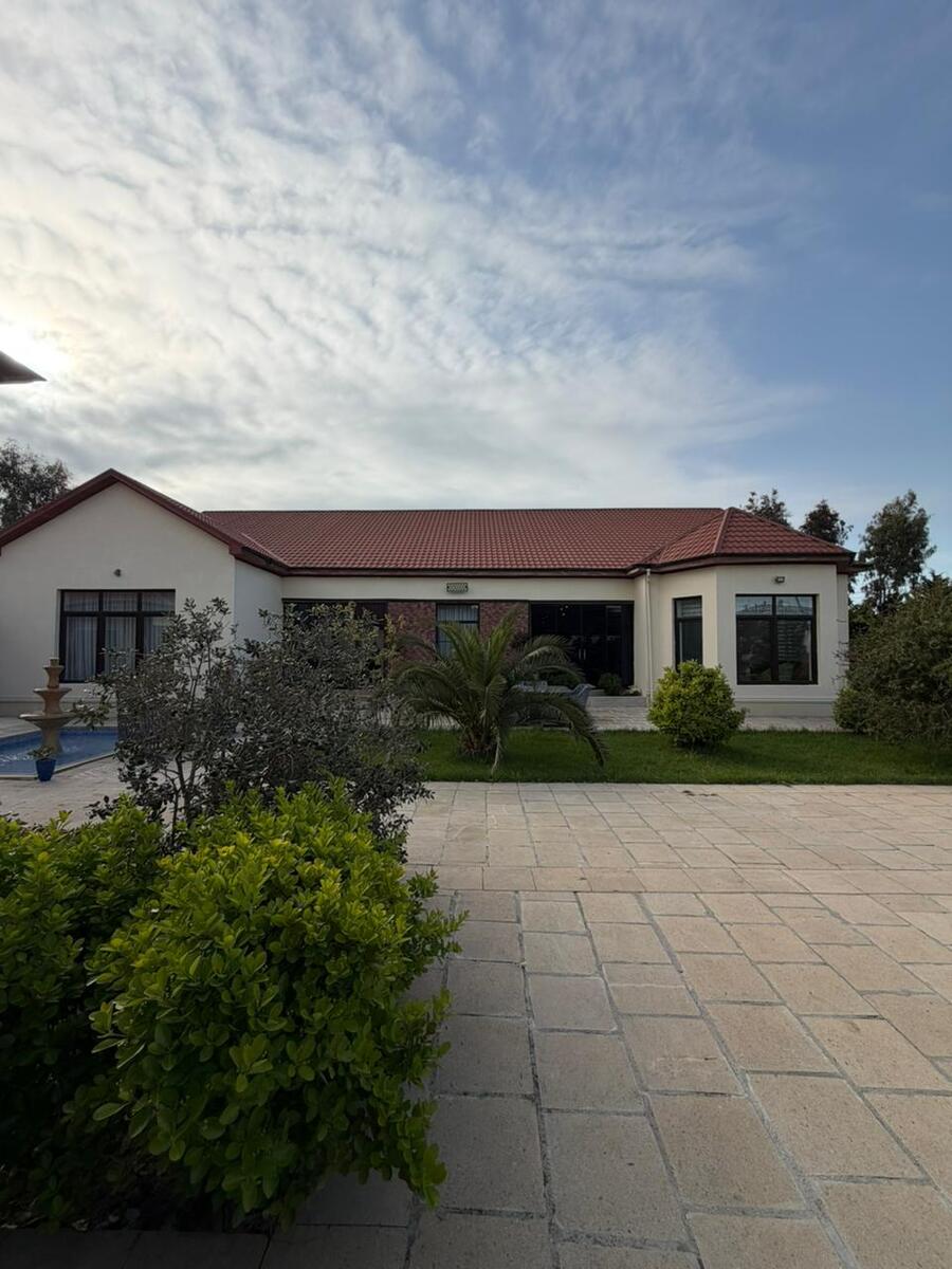 Satılır 6 otaqlı həyət evi/bağ evi 330 m² — Ev, villa, Bakı (2)