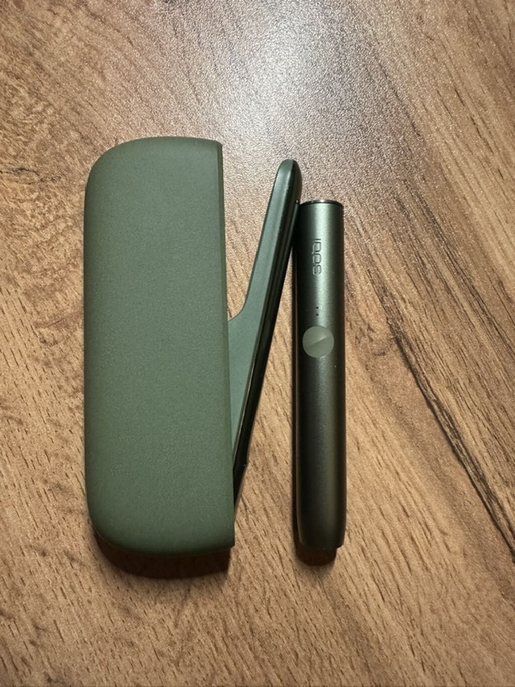 Iqos cihazı – tünd yaşıl rəngdə Məhsul təsviri: - Komplekt: şarj — Elektronik siqaretlər, Bakı (4)