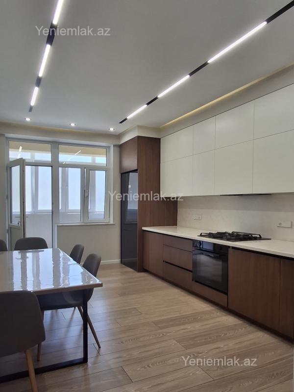 Satılır 3 otaqlı Bina evi menzil (Yeni tikili), 100 m², 10-cu mikrorayon — Mənzil, Sumqayıt (4)