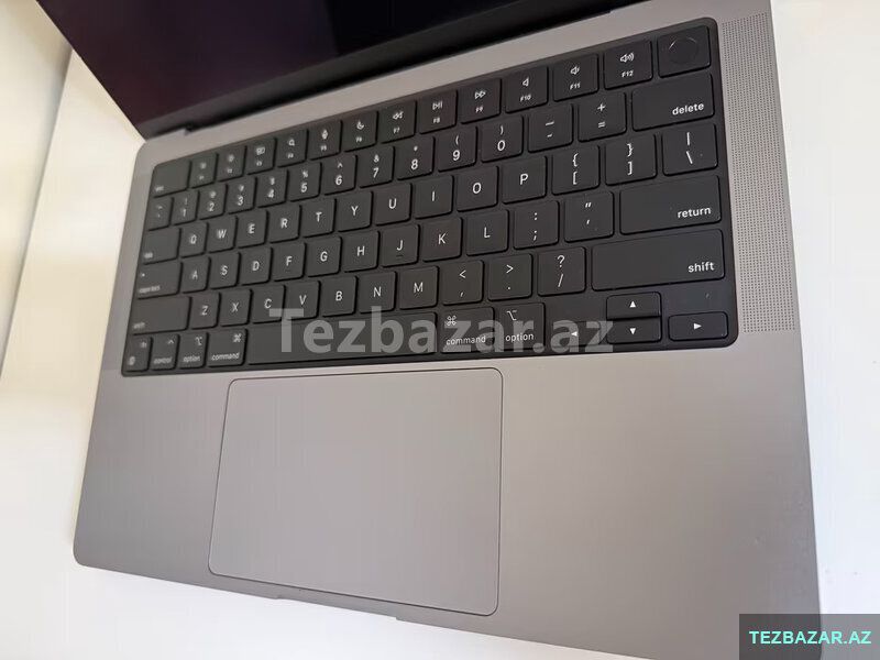 Apple Macbook Pro 14" M3 8/512gb Space Gray — Kompüterlər və noutbuklar, Bakı (2)
