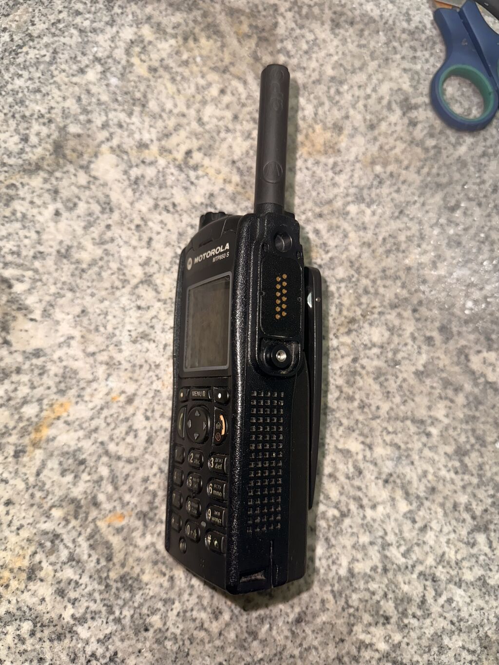 Motorola Edge, 16 GB, rəng - Qara, Zəmanət, Sənədlərlə — Motorola, Bakı (6)