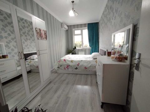 Satılır 3 otaqlı köhnə tikili 70 m² — Bakı