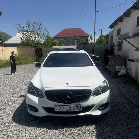 Mercedes E 220, 2.1 L, 2015 il, 288 888 km — 29 100 ₼ · Kürdəmir · Avtomobillər Mercedes E 220, 2.1 L, 2015 il, 288 888 km — Kürdəmir