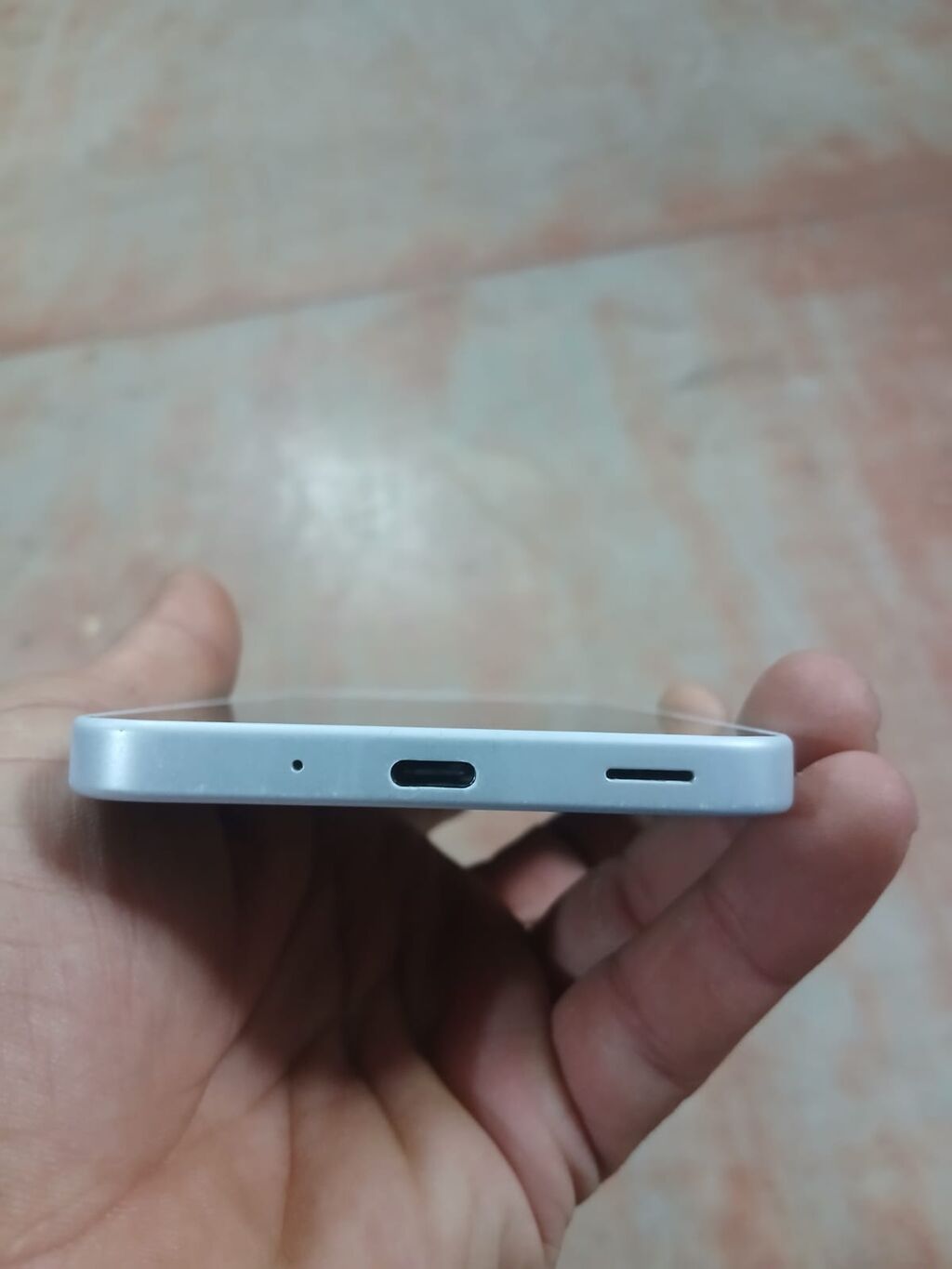 Samsung Galaxy A16, 128 GB, rəng - Ağ, İki sim kartlı — Samsung, Bakı (3)