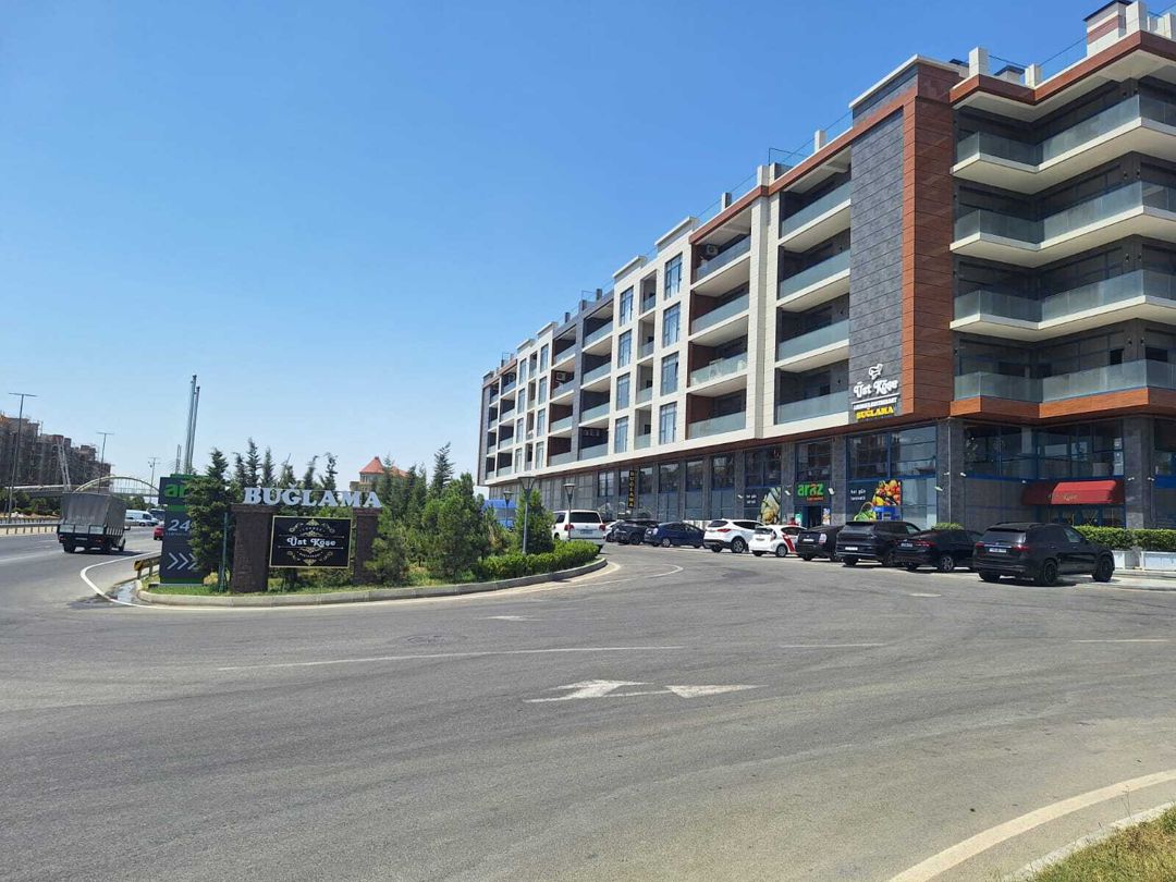 Satılır 4 otaqlı yeni tikili 185 m² — Mənzil, Bakı