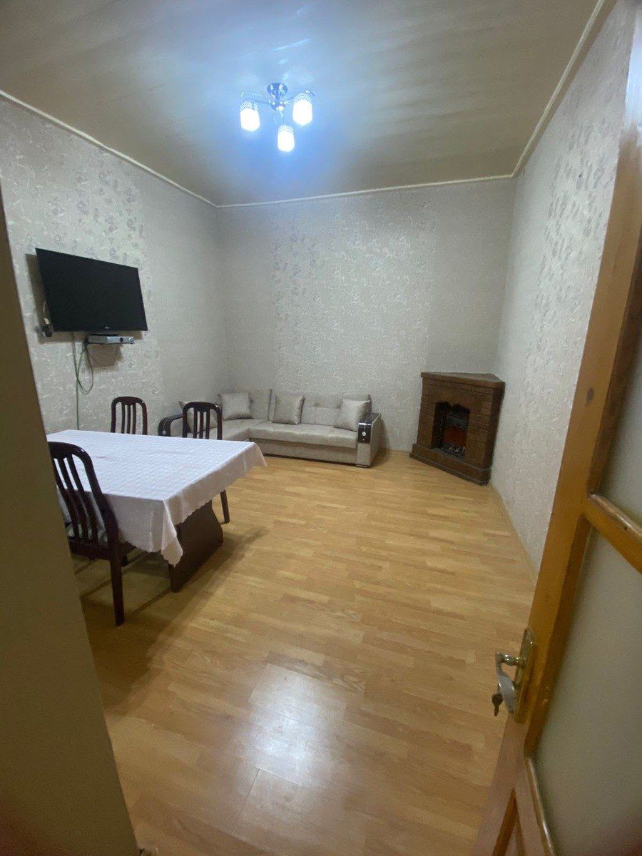 Satılır 3 otaqlı köhnə tikili 56 m² — Mənzil, Bakı (2)
