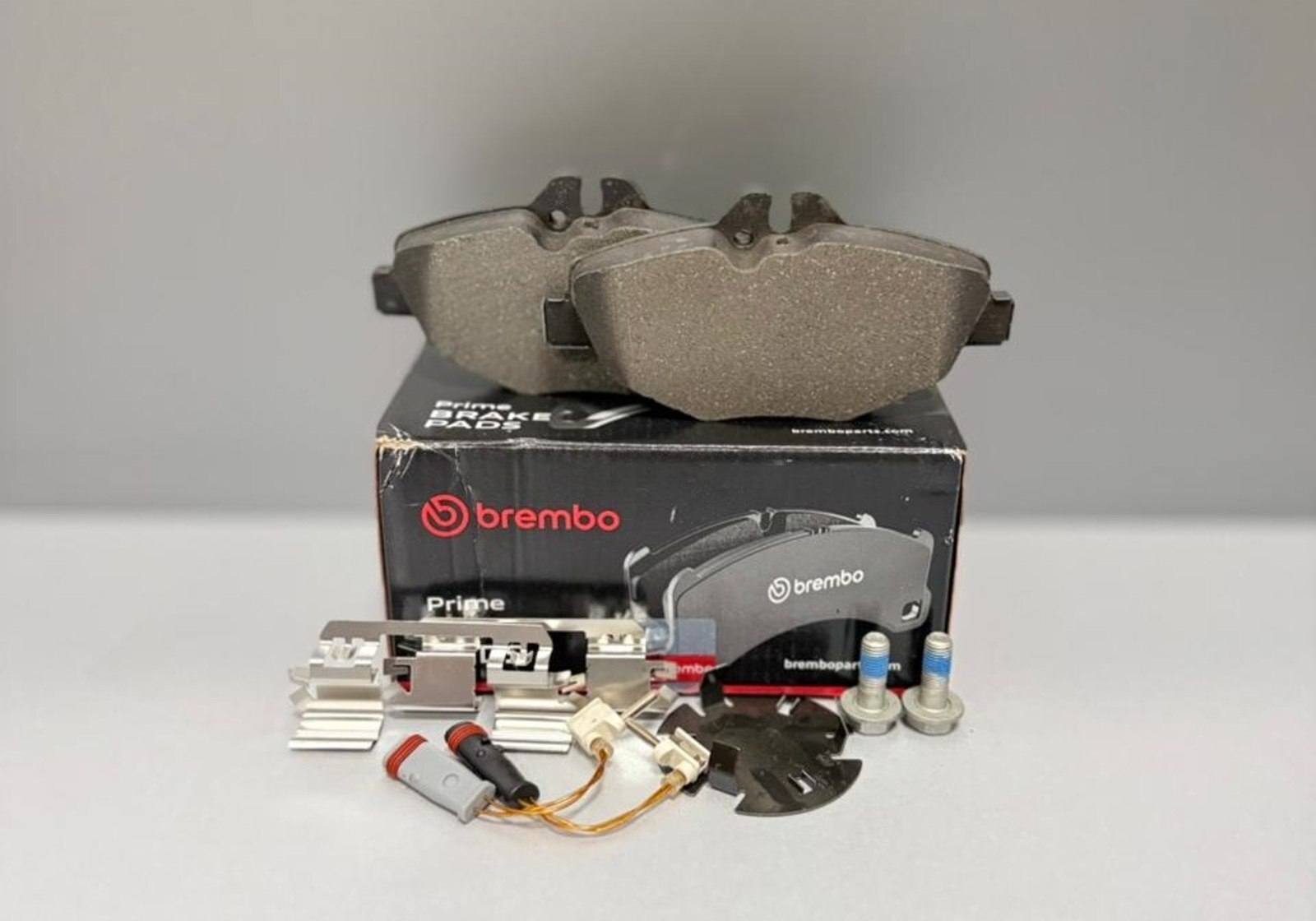 Əyləc bəndi Brembo Mercedes-Benz W220 W211 C219 — 90 ₼ · Bakı · Avto Əyləc bəndi Brembo Mercedes-Benz W220 W211 C219 — Bakı