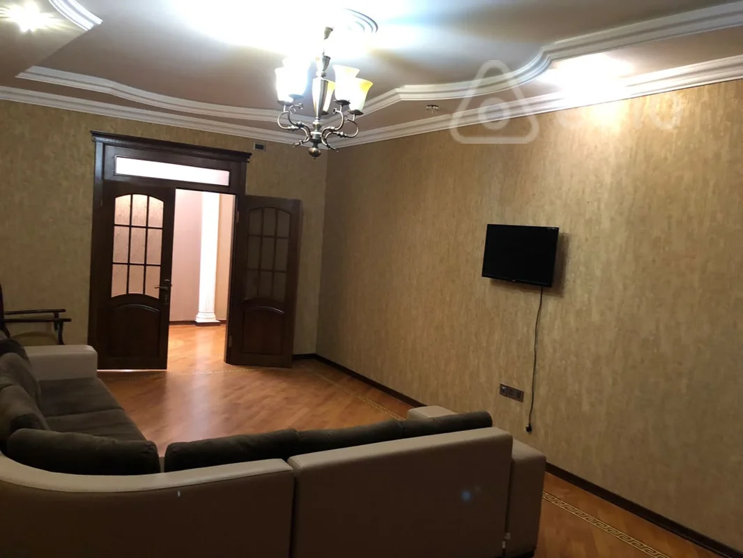 3 otaqlı mənzil, 150 m², m.hadi — kirayə — Mənzil, Bakı (5)