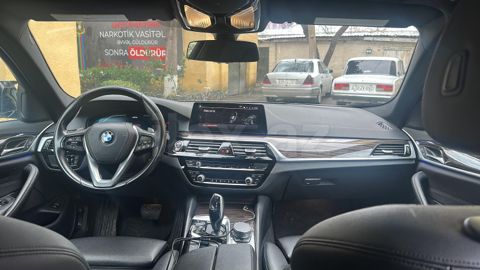 2020 BMW, 2020, 181,000 km — 53 000 ₼ · Gəncə · Avtomobillər 2020 BMW, 2020, 181,000 km — Gəncə