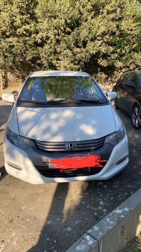 Honda Insight: 1.3 l 2010 il Hetçbek — 15 000 ₼ · Bakı · Avtomobillər Honda Insight: 1.3 l 2010 il Hetçbek — Bakı