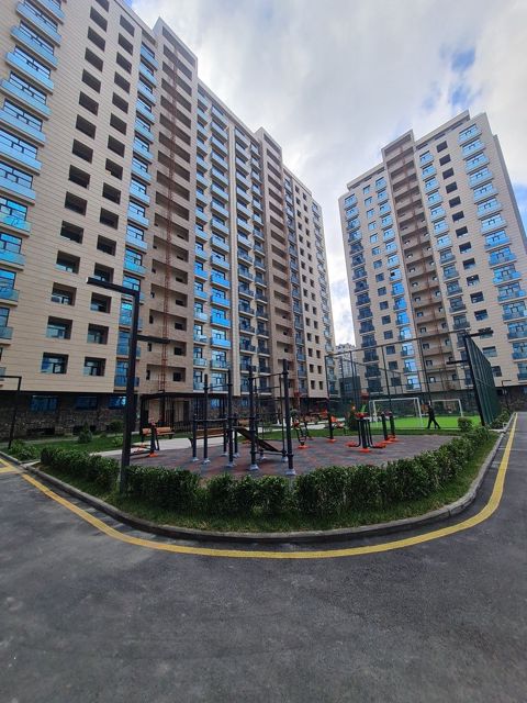 Satılır 4 otaqlı yeni tikili 195 m² — Bakı