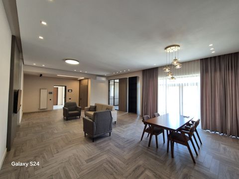 Satılır 3 otaqlı yeni tikili 158 m² — Bakı