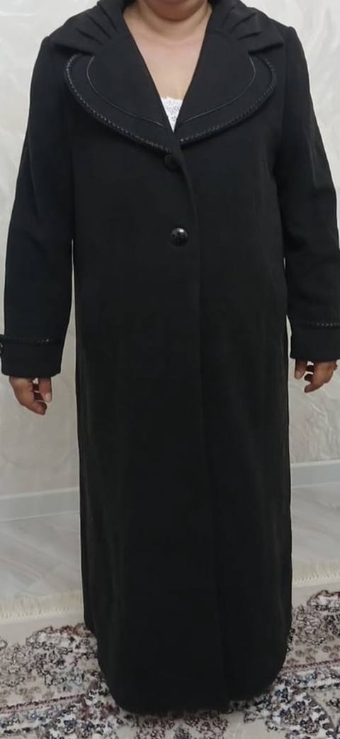 Qadınlar üçün uzun qara palto 200alinib .1defe geyinilib.olcu 54 — Bakı