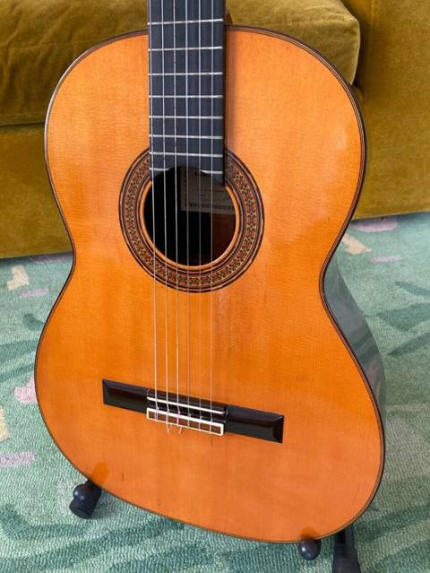 Əla vəziyyətdədir, heç istifadə olunmayıb — 50 ₼ · Gəncə · Gitarlar və digər simli alətlər Əla vəziyyətdədir, heç istifadə olunmayıb — Gəncə