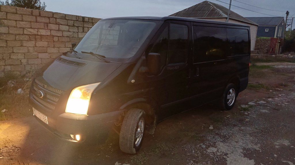 Ford Transit, 2.2 L, 2010 il, 268 000 km 01-CQ-168 — Yük maşınları, Bakı (2)