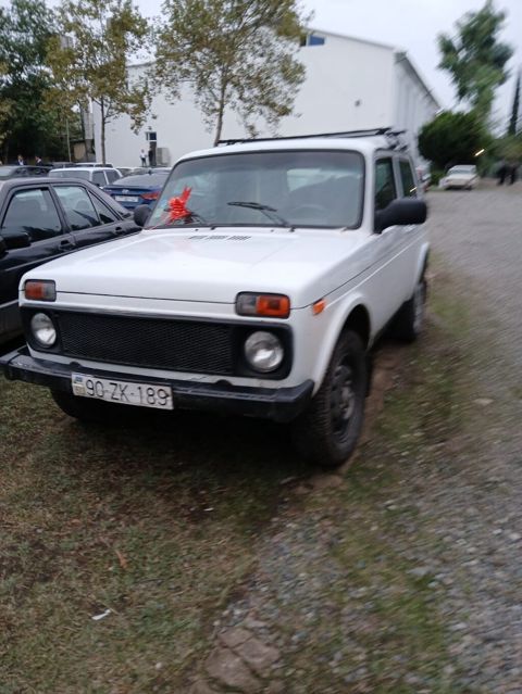 VAZ (Lada) 4x4 Niva: 1.7 l 2008 il 173441 km Ofrouder/SUV — 8 500 ₼ · Bakı · Avtomobillər VAZ (Lada) 4x4 Niva: 1.7 l 2008 il 173441 km Ofrouder/SUV — Bakı
