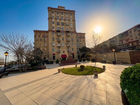 Satılır 2 otaqlı köhnə tikili 40 m² — Bakı