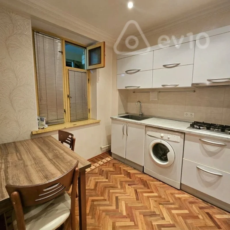 2 otaqlı mənzil, 70 m², Sabit Orucov küçəsi — kirayə — Mənzil, Bakı (7)