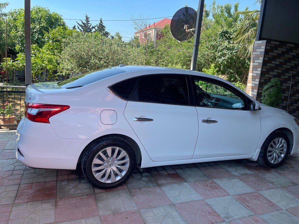 Nissan Sentra, 1.8 L, 2017 il, 150 000 km — Avtomobillər, Bakı (5)