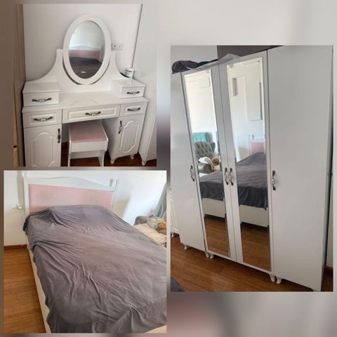 Yataq dəsti 500azn satılır. Bazalıdı matras ortopedikdir. Ünvan — Bakı