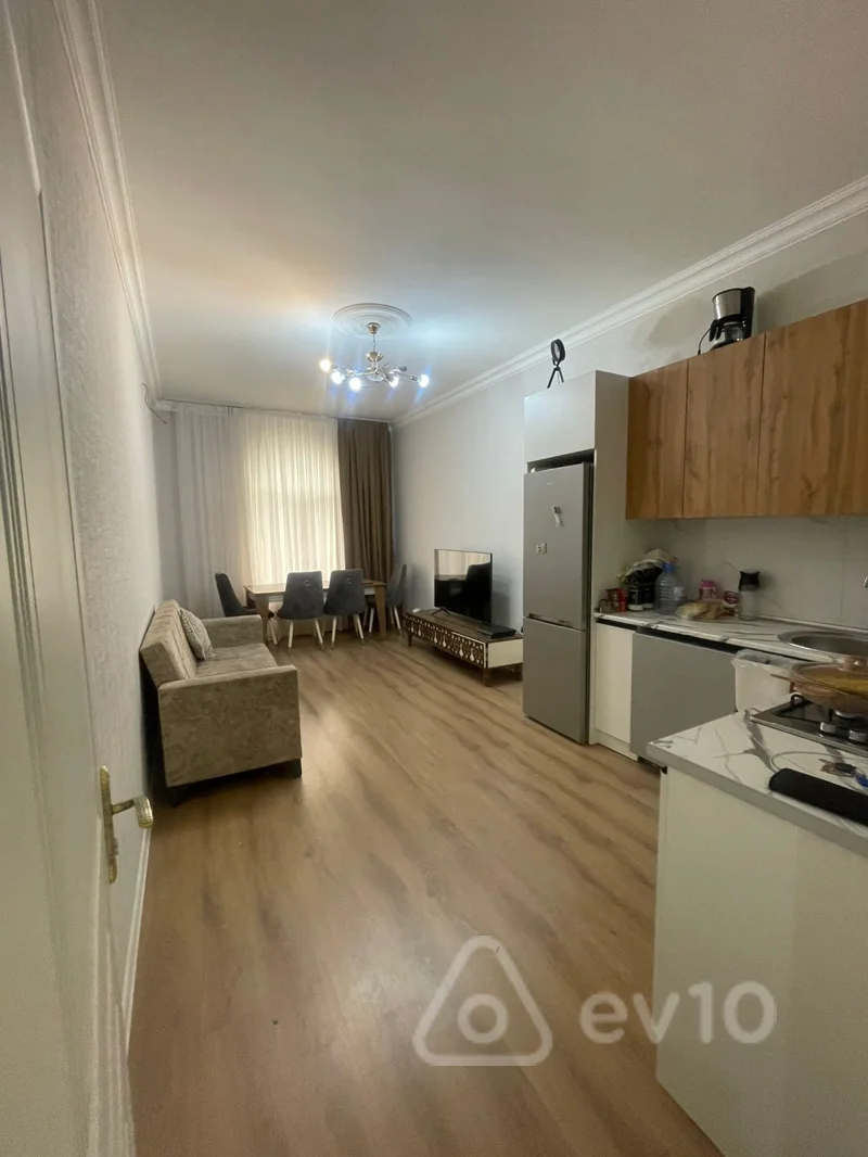 3 otaqlı mənzil, 110 m², Surxay Noçuyev küç — kirayə — Bakı
