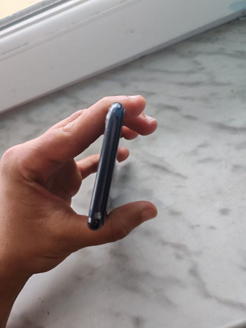 IPhone SE 2020, Qara, Barmaq izi — Apple iPhone, Digah (3)