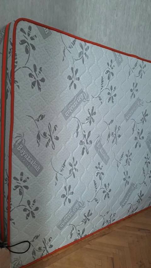 Matras 60azn. Olcu 1.60×1.90sm. Ortopedikdir. Unvan Yeni Gunesli — Bakı